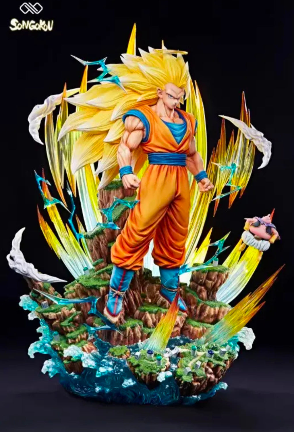 Super Saiyan 3 Goku Premium Resin Statue